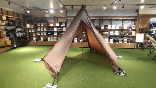 タッソ + タッソ メッシュスクリーン【アウトレット品 渋谷店006】